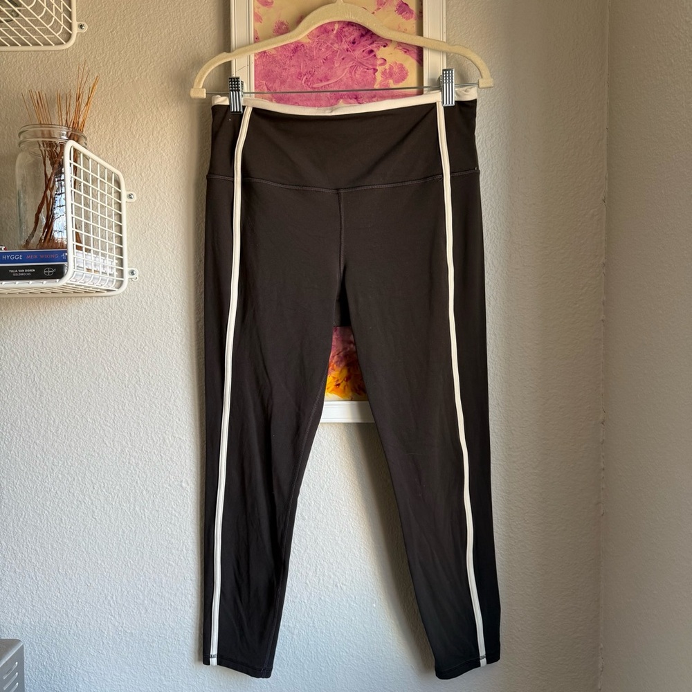 Athleta Ultra High-Rise Elation 7/8 Tight Truffle/Bone L